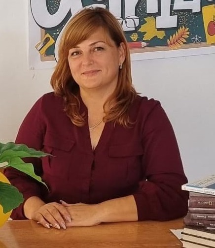 Валиджанова Оксана Николаевна.